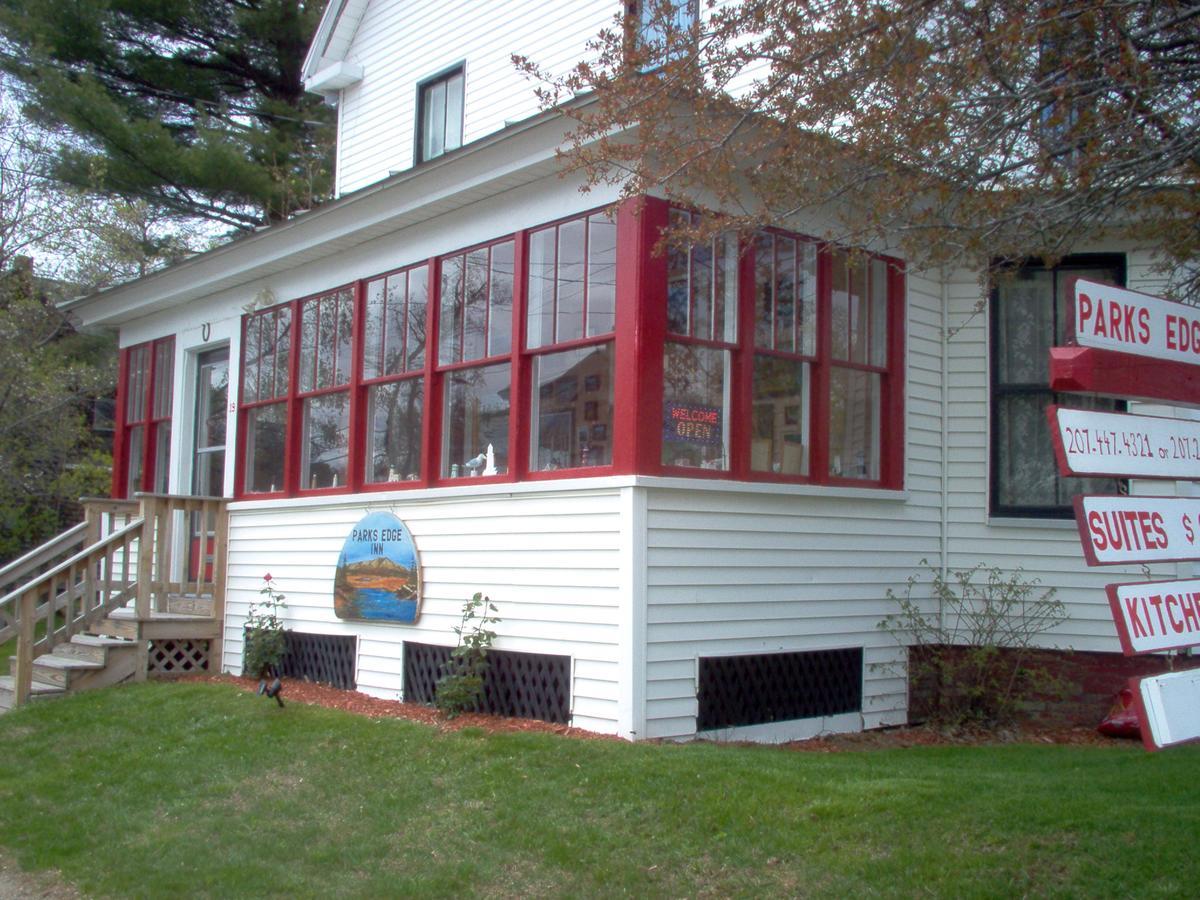 Parks Edge Inn Millinocket Eksteriør billede